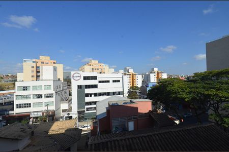 Apartamento à venda com 113m², 2 quartos e 1 vaga Apartamento à venda com 113m², 2 quartos e 1 vagaVista cobertura