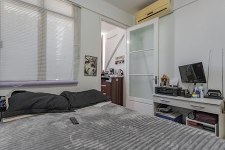 Apartamento à venda com 100m², 2 quartos e 1 vaga Apartamento à venda com 100m², 2 quartos e 1 vagaQuarto 1