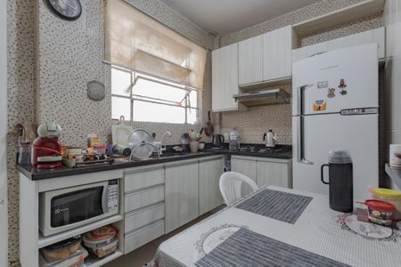 Apartamento à venda com 100m², 2 quartos e 1 vaga Apartamento à venda com 100m², 2 quartos e 1 vagaCozinha