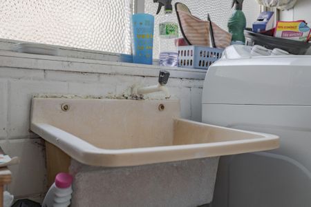 Apartamento à venda com 100m², 2 quartos e 1 vaga Apartamento à venda com 100m², 2 quartos e 1 vagaÁrea de Serviço