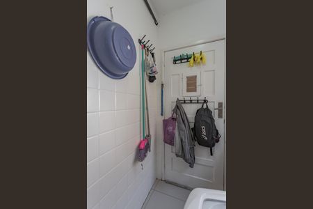 Apartamento à venda com 100m², 2 quartos e 1 vaga Apartamento à venda com 100m², 2 quartos e 1 vagaÁrea de Serviço