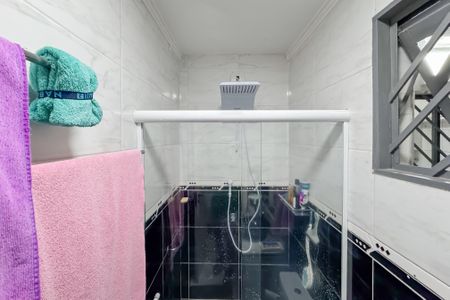 Casa à venda com 174m², 3 quartos e sem vaga Casa à venda com 174m², 3 quartos e sem vagaBanheiro 2