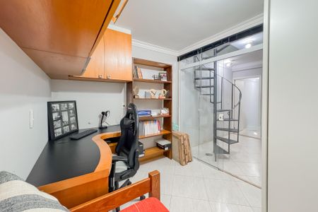 Casa à venda com 174m², 3 quartos e sem vaga Casa à venda com 174m², 3 quartos e sem vagaQuarto 2