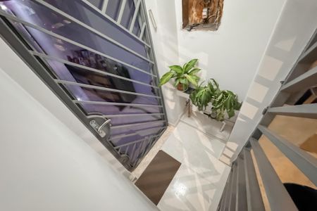 Casa à venda com 174m², 3 quartos e sem vaga Casa à venda com 174m², 3 quartos e sem vagaEntrada