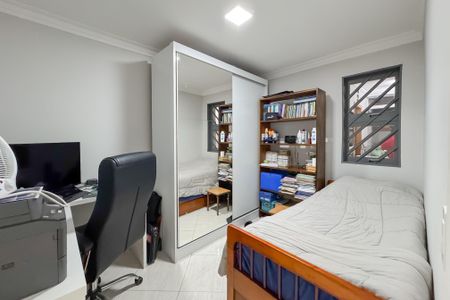 Casa à venda com 174m², 3 quartos e sem vaga Casa à venda com 174m², 3 quartos e sem vagaQuarto 1