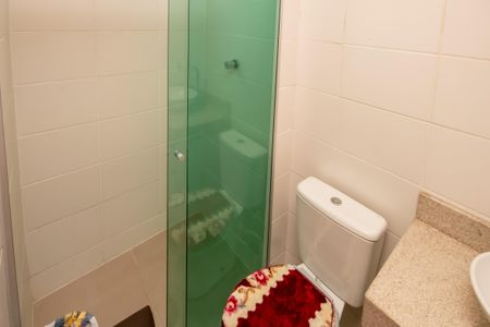 Apartamento à venda com 79m², 2 quartos e 2 vagasBanheiro Social