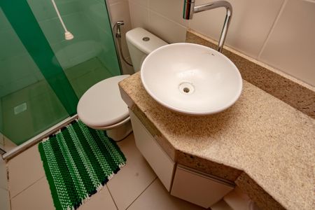 Apartamento à venda com 79m², 2 quartos e 2 vagasBanheiro Social