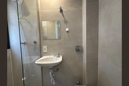 Apartamento à venda com 287m², 3 quartos e 4 vagas Apartamento à venda com 287m², 3 quartos e 4 vagasBanheiro de serviço