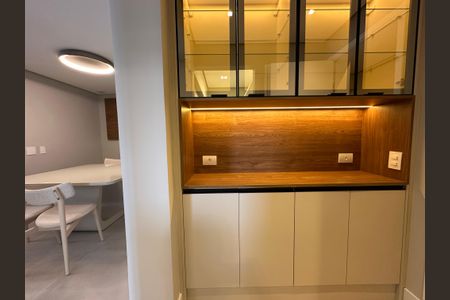 Apartamento à venda com 287m², 3 quartos e 4 vagas Apartamento à venda com 287m², 3 quartos e 4 vagasDespensa