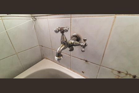 Apartamento à venda com 83m², 3 quartos e 1 vagaÁrea de Serviço