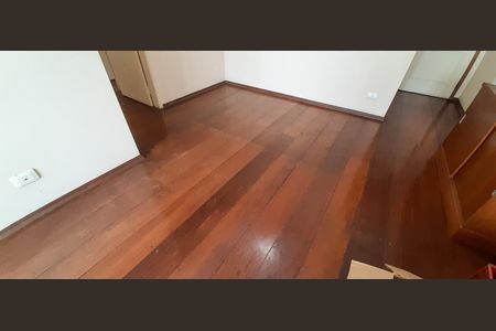 Apartamento à venda com 83m², 3 quartos e 1 vagaSala