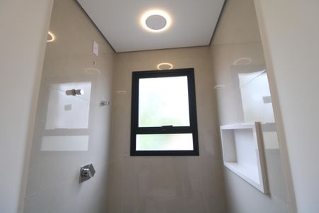 Casa de condomínio para alugar com 460m², 4 quartos e 4 vagasBanheiro/Suite 3