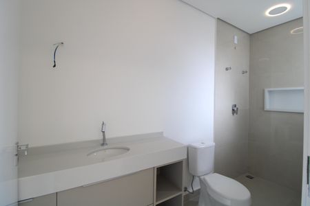 Casa de condomínio para alugar com 460m², 4 quartos e 4 vagasBanheiro/Suite 1