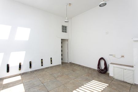 Casa à venda com 200m², 3 quartos e 1 vaga Casa à venda com 200m², 3 quartos e 1 vagaGaragem