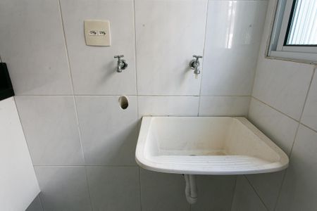 Casa à venda com 200m², 3 quartos e 1 vaga Casa à venda com 200m², 3 quartos e 1 vagaÁrea de Serviço