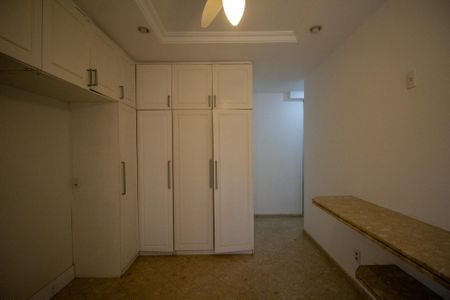 Apartamento para alugar com 280m², 3 quartos e 2 vagasQuarto 2