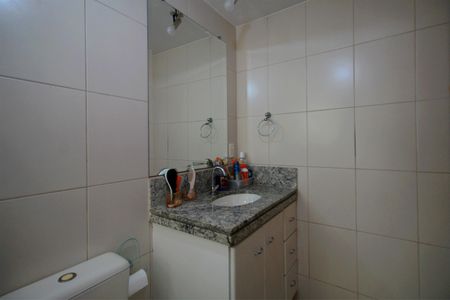 Apartamento à venda com 152m², 4 quartos e 4 vagasBanheiro