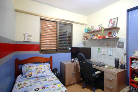 Apartamento à venda com 152m², 4 quartos e 4 vagasQuarto 