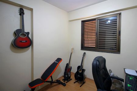 Apartamento à venda com 152m², 4 quartos e 4 vagasQuarto 2