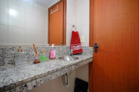 Apartamento à venda com 152m², 4 quartos e 4 vagasLavabo da Sala