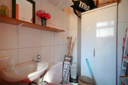 Apartamento à venda com 152m², 4 quartos e 4 vagasBanheiro de serviço