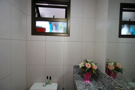 Apartamento à venda com 152m², 4 quartos e 4 vagasLavabo da Sala