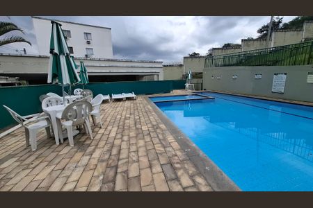 Apartamento para alugar com 50m², 2 quartos e 1 vaga Apartamento para alugar com 50m², 2 quartos e 1 vagaÁrea comum - Piscina