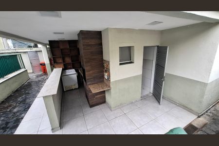 Apartamento para alugar com 50m², 2 quartos e 1 vaga Apartamento para alugar com 50m², 2 quartos e 1 vagaÁrea comum - Churrasqueira