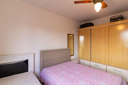 Casa à venda com 155m², 2 quartos e 3 vagas Casa à venda com 155m², 2 quartos e 3 vagasQuarto 2