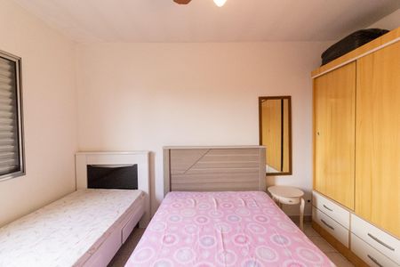 Casa à venda com 155m², 2 quartos e 3 vagas Casa à venda com 155m², 2 quartos e 3 vagasQuarto 2