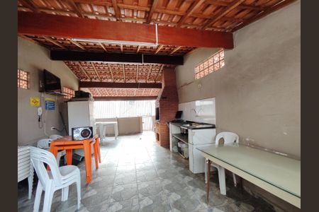 Apartamento para alugar com 69m², 2 quartos e 1 vaga Apartamento para alugar com 69m², 2 quartos e 1 vagaÁrea comum - Churrasqueira