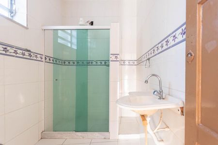 Apartamento à venda com 65m², 2 quartos e sem vaga Apartamento à venda com 65m², 2 quartos e sem vagaBanheiro