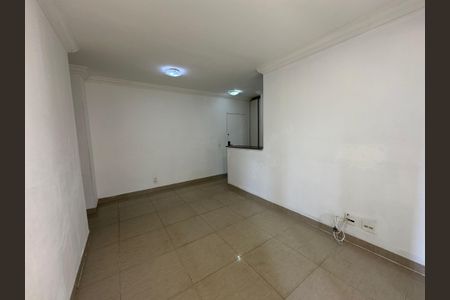 Apartamento para alugar com 73m², 2 quartos e 1 vagaSala