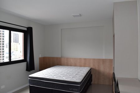 Stúdio de kitnet/studio para alugar com 1 quarto, 24m² em Centro, Curitiba