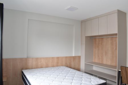 Stúdio de kitnet/studio para alugar com 1 quarto, 24m² em Centro, Curitiba