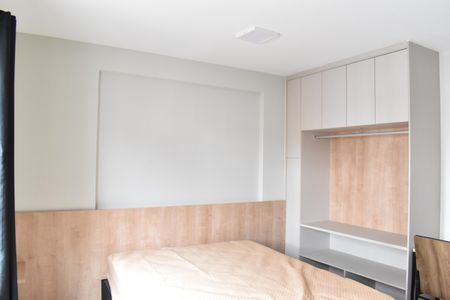 Studio de kitnet/studio para alugar com 1 quarto, 24m² em Centro, Curitiba