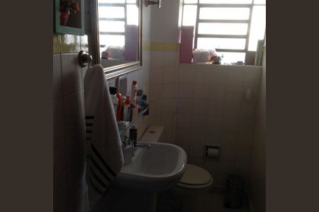 Casa à venda com 3 quartos, 140m² em Jardim das Acacias, São Paulo
