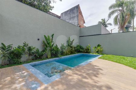 Casa à venda com 350m², 4 quartos e 3 vagas