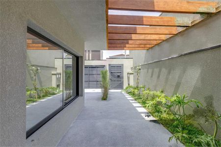 Casa à venda com 350m², 4 quartos e 3 vagas