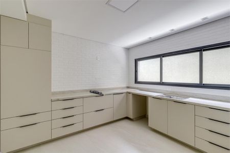 Casa à venda com 350m², 4 quartos e 3 vagas