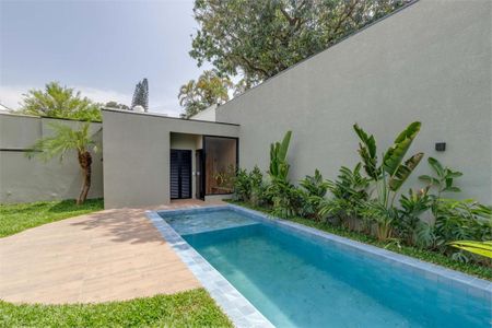 Casa à venda com 350m², 4 quartos e 3 vagas