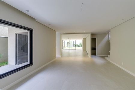 Casa à venda com 350m², 4 quartos e 3 vagas