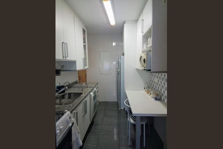 Apartamento à venda com 130m², 3 quartos e 3 vagas