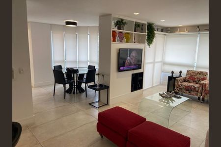 Apartamento à venda com 2 quartos, 118m² em Jardim Paulista, São Paulo
