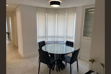 Apartamento à venda com 2 quartos, 118m² em Jardim Paulista, São Paulo