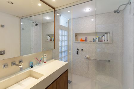 Apartamento para alugar com 142m², 3 quartos e 1 vagaBanheiro da Suíte