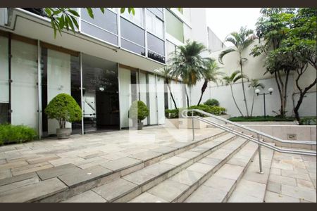 Apartamento para alugar com 142m², 3 quartos e 1 vagaEntrada