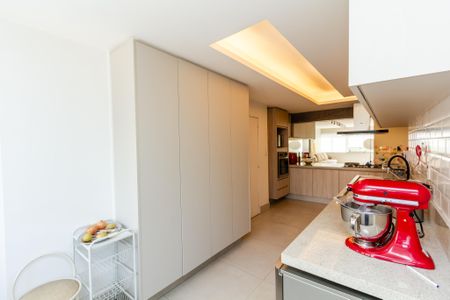 Apartamento para alugar com 142m², 3 quartos e 1 vagaCozinha
