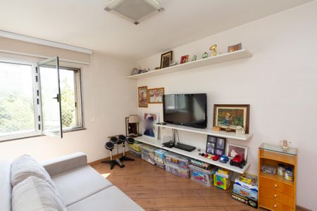 Apartamento para alugar com 142m², 3 quartos e 1 vagaQuarto 1