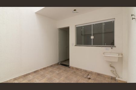 Casa à venda com 95m², 2 quartos e 2 vagas Casa à venda com 95m², 2 quartos e 2 vagasÁrea de Serviço